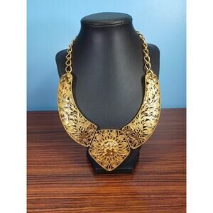 Vintage 90s Jose Maria Barrera for Avon Falling Leaves Necklace Golden Beautiful